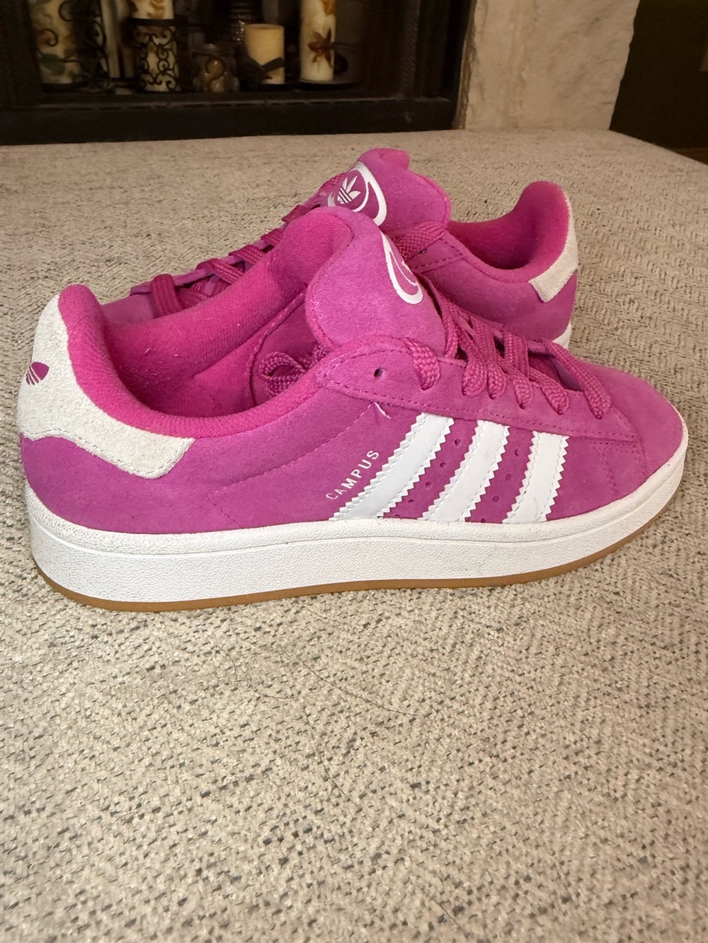Gently used adidas Originals Campus 00s